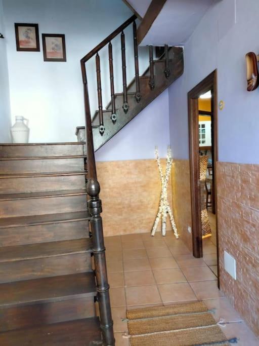 La Casina Roja - Santolaya De Cabranes Vila Arboleya Exterior foto