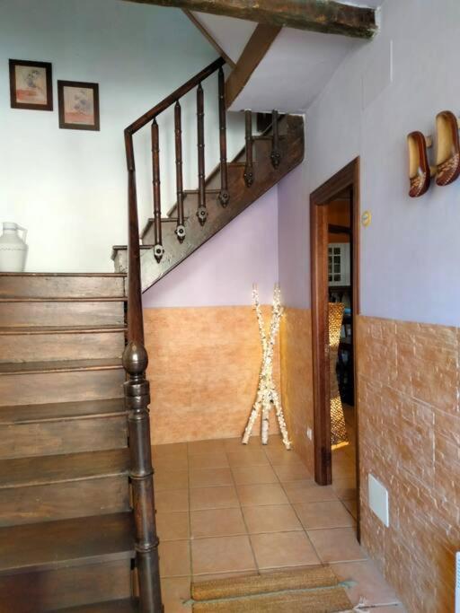 La Casina Roja - Santolaya De Cabranes Vila Arboleya Exterior foto